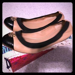 TORY BURCH Jolie Ballet Flats Size 8 BOX